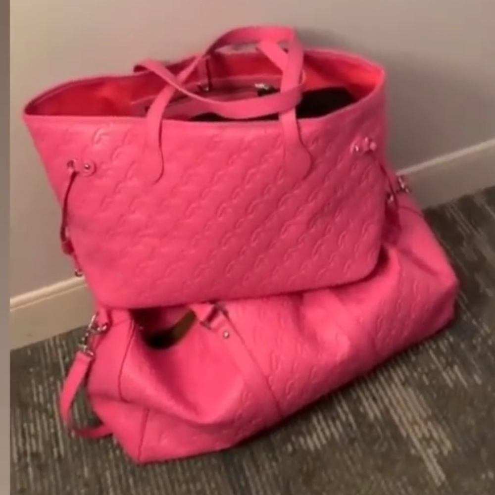 Brand new Matte Pink Mia Ray Duffle & Tote Bag